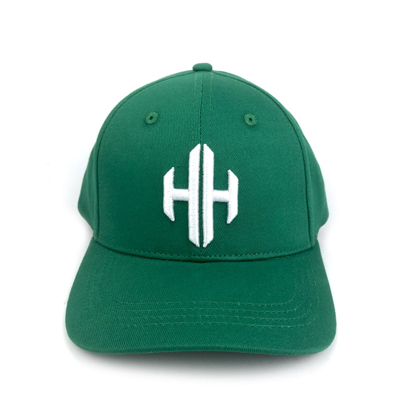 Wie trägt man eine 6-Panel-Baseballmütze bei unterschiedlichen Wetterbedingungen?