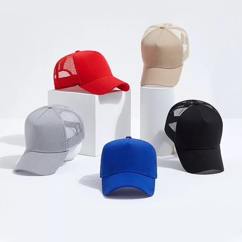 Bunte Trucker -Hüte